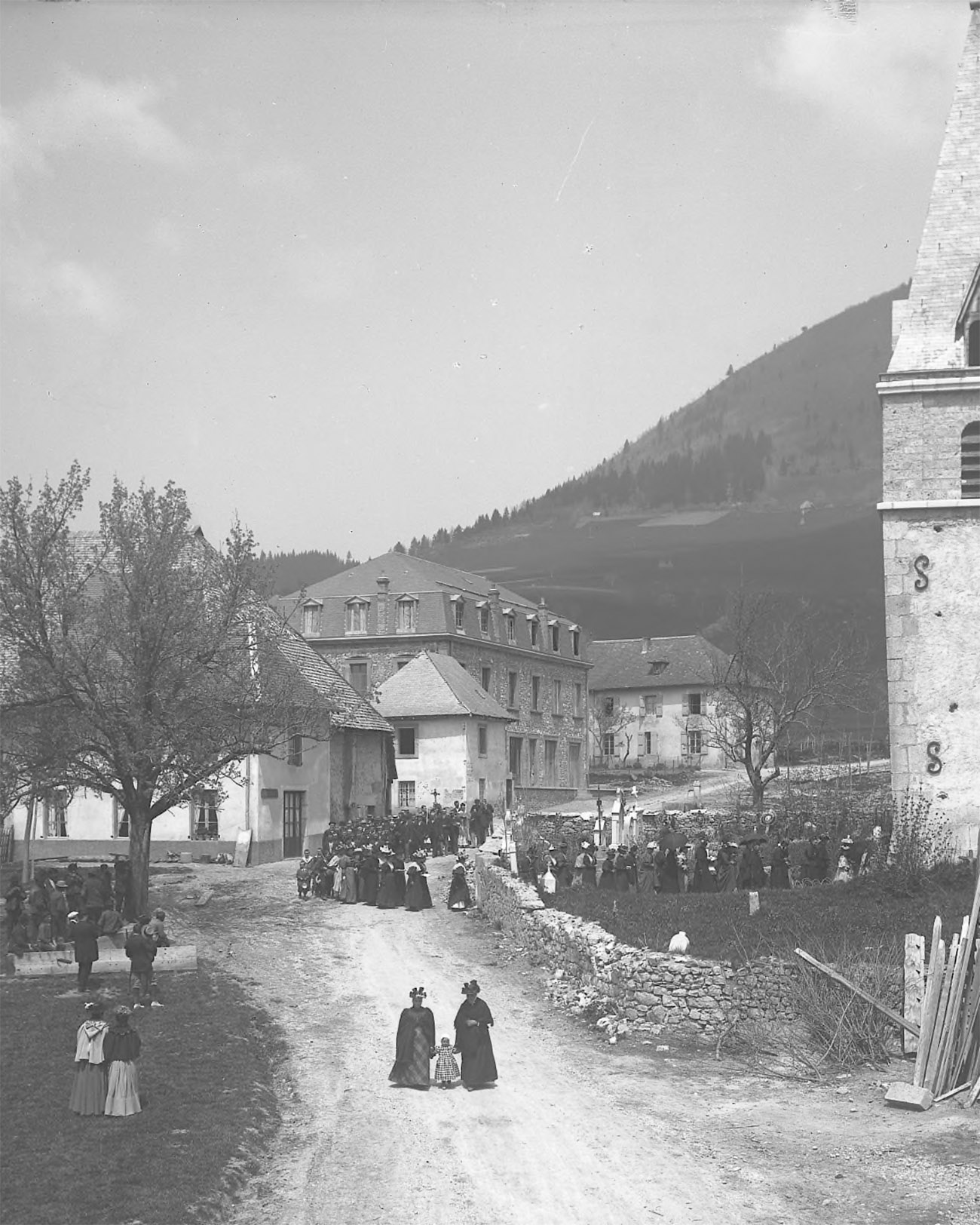 Le Sappey en Chartreuse - Procession - Historique Alpin - Detail
